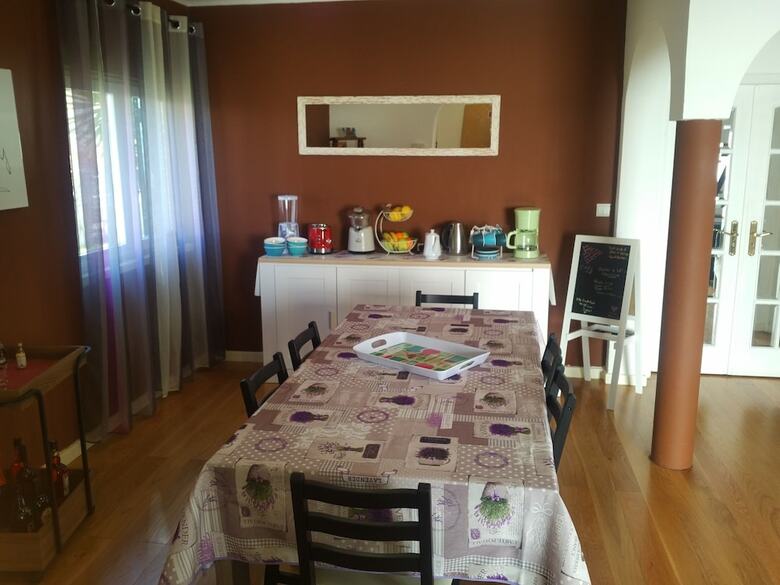 Hotel Bouganville Guest House