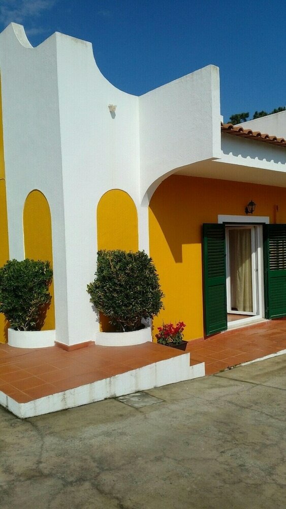 Hotel Bouganville Guest House