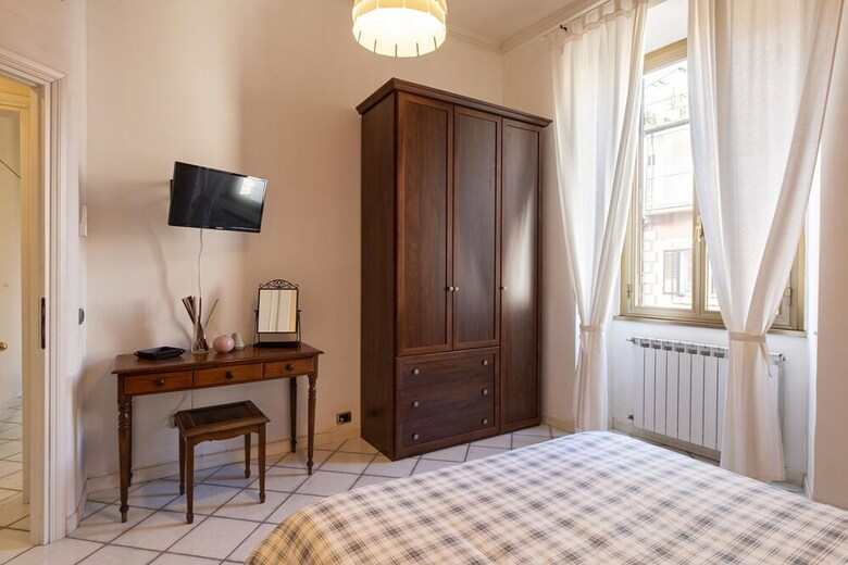 Redseven Rome Apartment