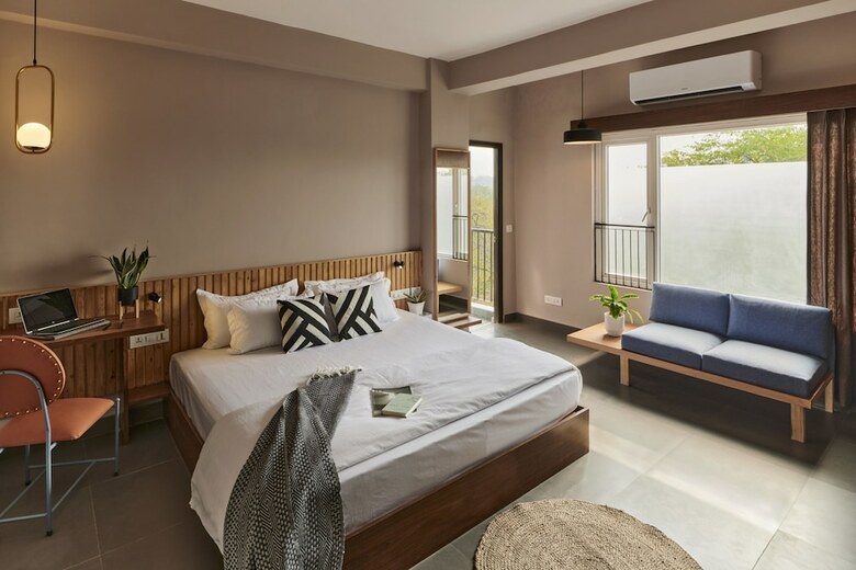 Hostal Minimalist Poshtel And Suites