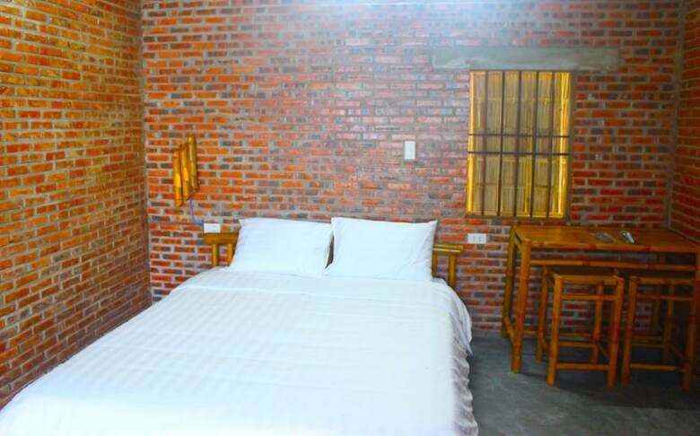 Hotel Ba's Garden Beachside Homestay