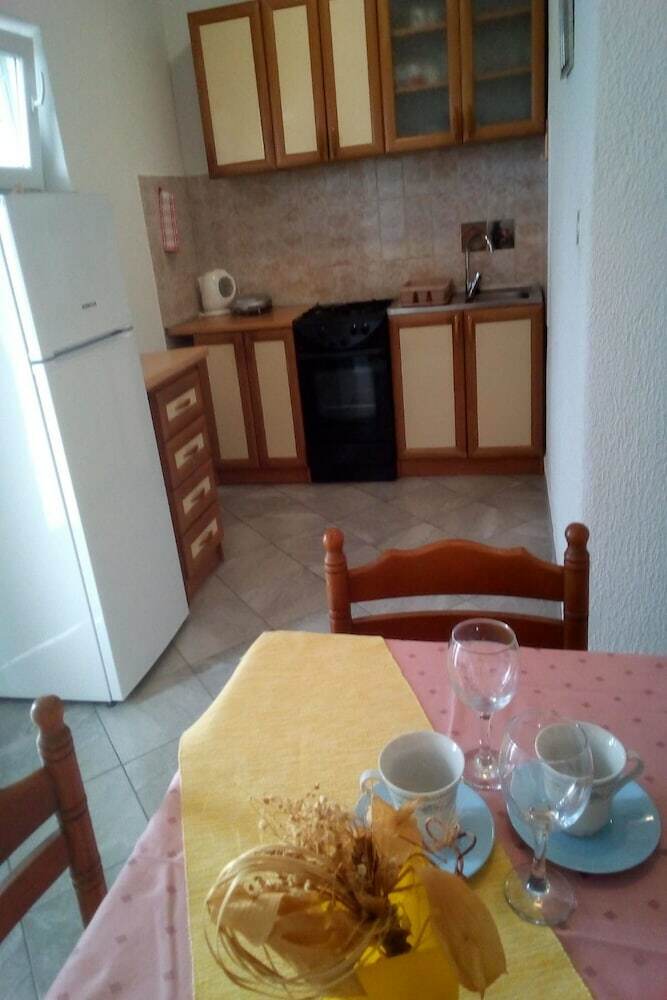 Apartment Lara
