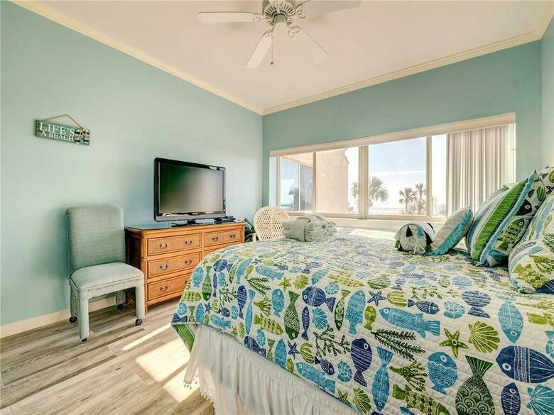 Villa Captains Walk 418, 3 Bedrooms, Beach Front, Pool, Sleeps 8