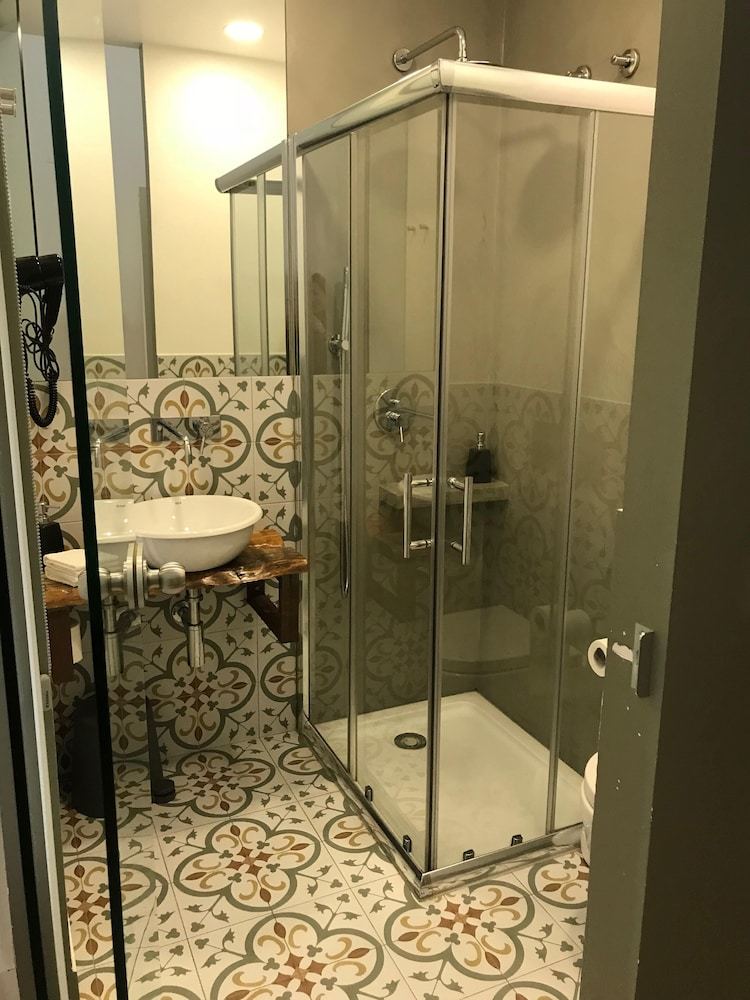 Hotel Goodtime Marqu�s Suites