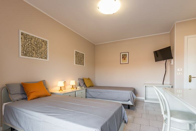 Hotel Maris
