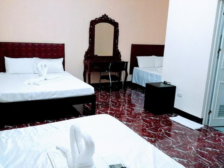 Hotel Knights Ko Suites