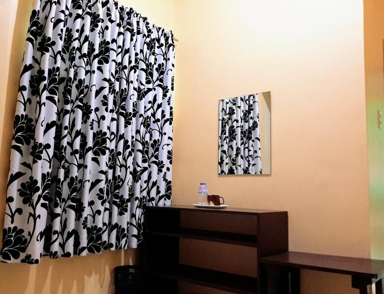 Hotel Knights Ko Suites