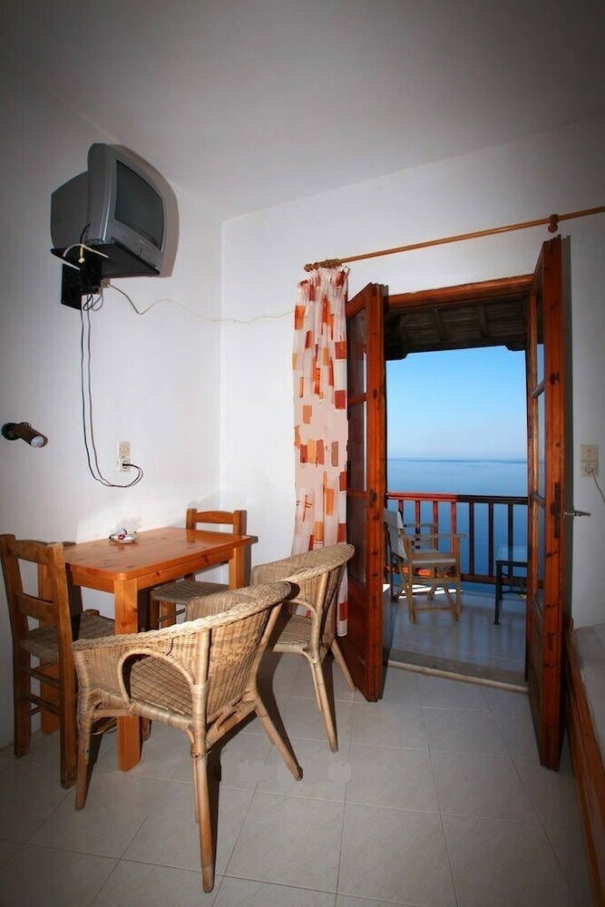 Apartamentos Studios Milos Skopelos