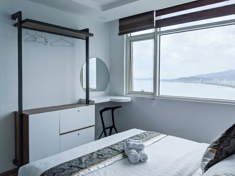 Skyline Serviced Apartments
