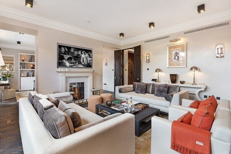 Luxury Apartment In Knightsbridge