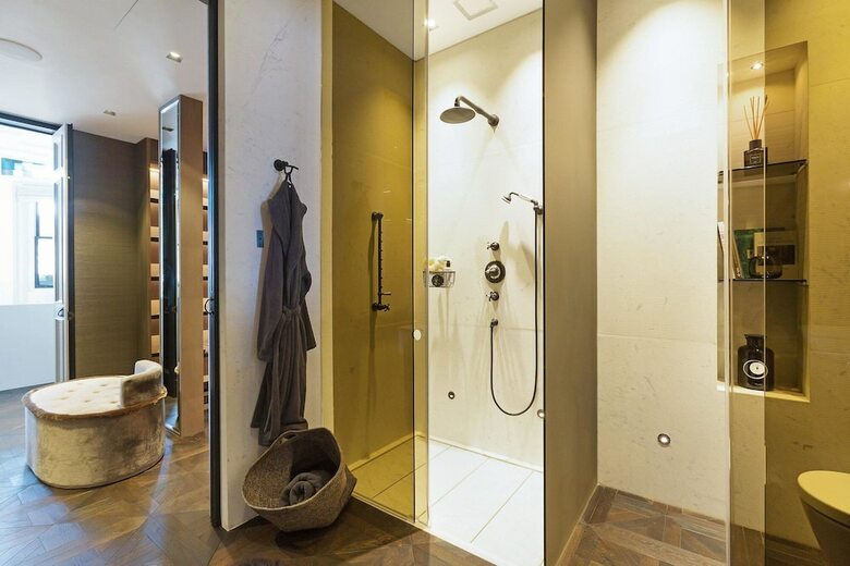 Luxury Apartment In Knightsbridge