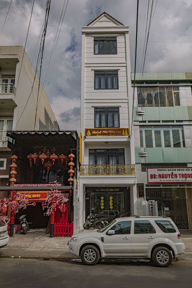 Phan Thong Vang Hotel