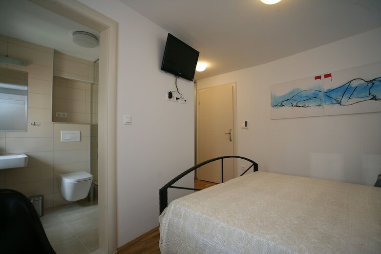 Hotel Rooms Beljan