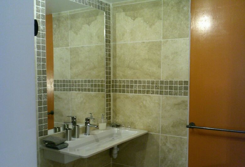 Bed & Breakfast Le Mas Aux Ar�mes - Adult Only