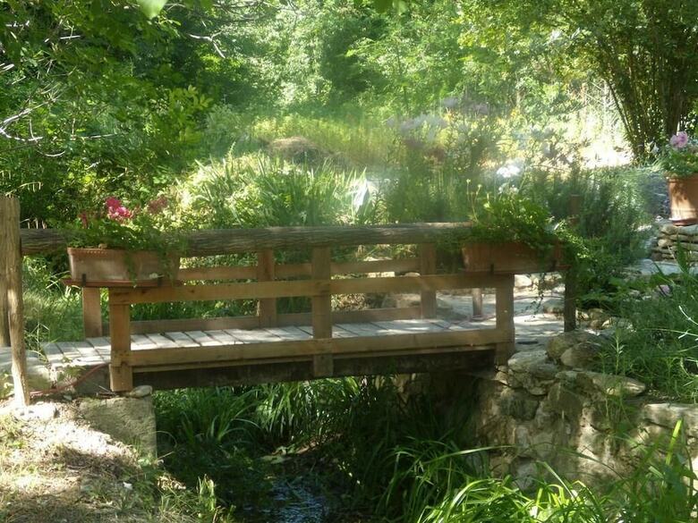 Bed & Breakfast Le Mas Aux Ar�mes - Adult Only
