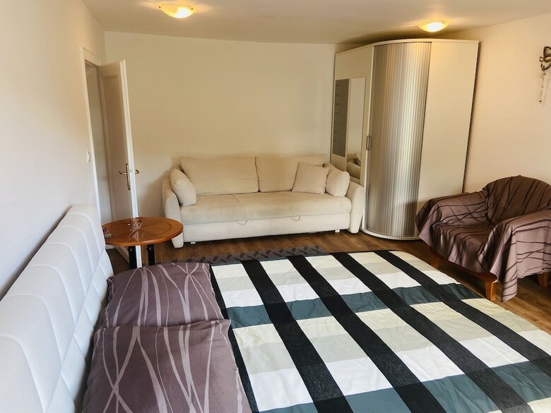 Bronia Apartments