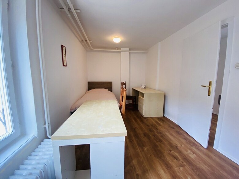 Bronia Apartments