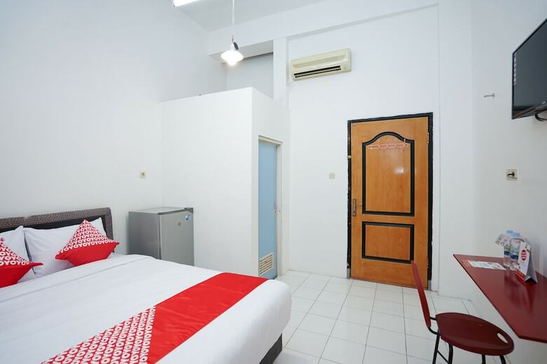 Hotel Oyo 1624 Panjang Jiwo Residence