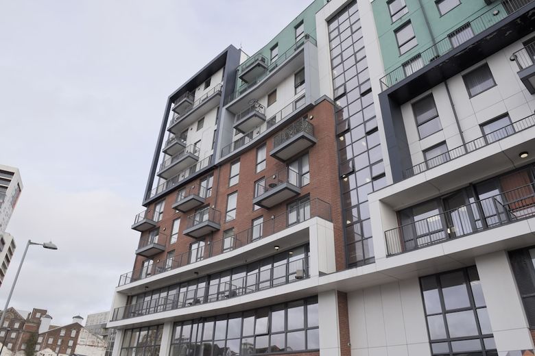Toothbrush Apartments Waterfront - Adults Only