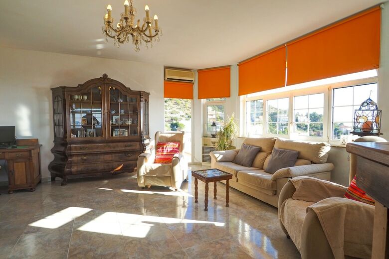 Apartamentos Property With Amazing Sea View And Pool