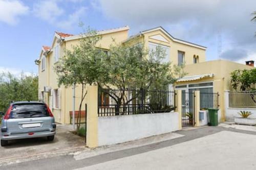 Apartment Petar