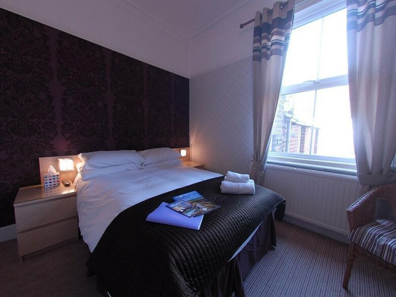 Hotel Chiltern Guest House & Holiday Apartment