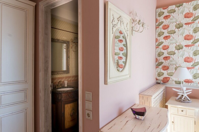 Villa Grejo, Opulent Mansion With Pool