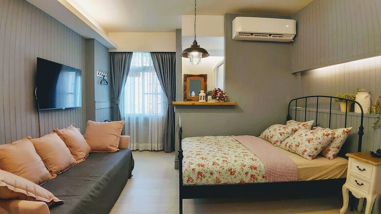 Hotel Daguli's Home
