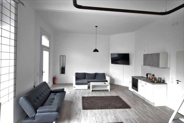 Hotel Ger�umiger Altbau F�r Gro�e Gruppen