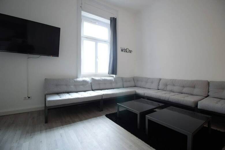 Hotel Ger�umiger Altbau F�r Gro�e Gruppen