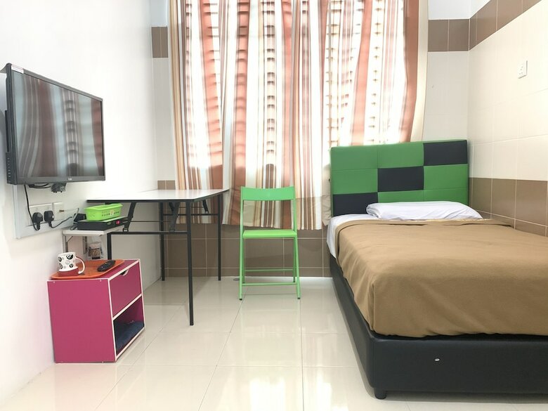 Hotel Oyo 90005 Dc Villa Guest House