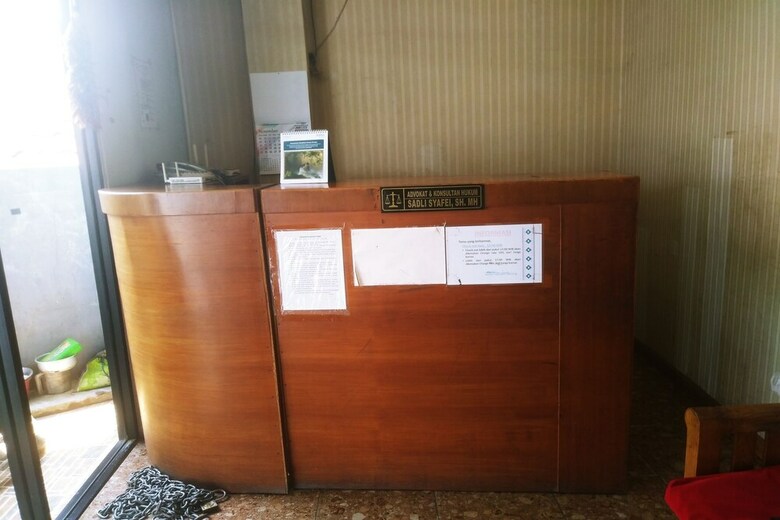Hostal Spot On 2353 Wisma Executive Demang