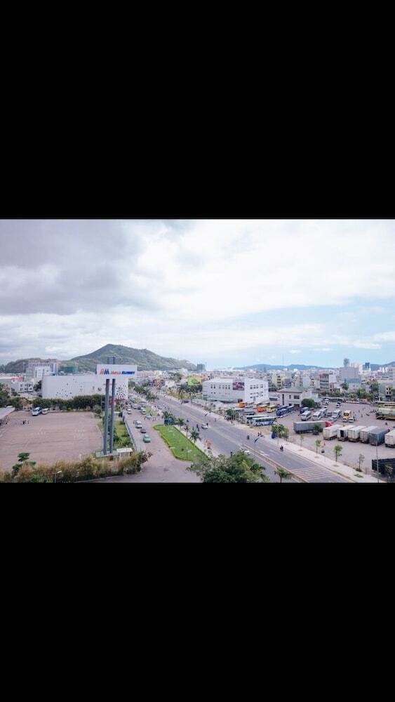 Linh Lan Hotel