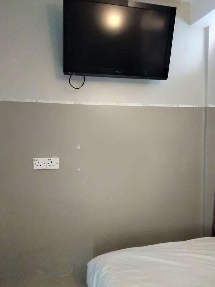 Hotel Oyo 89950 365 Nice Stay