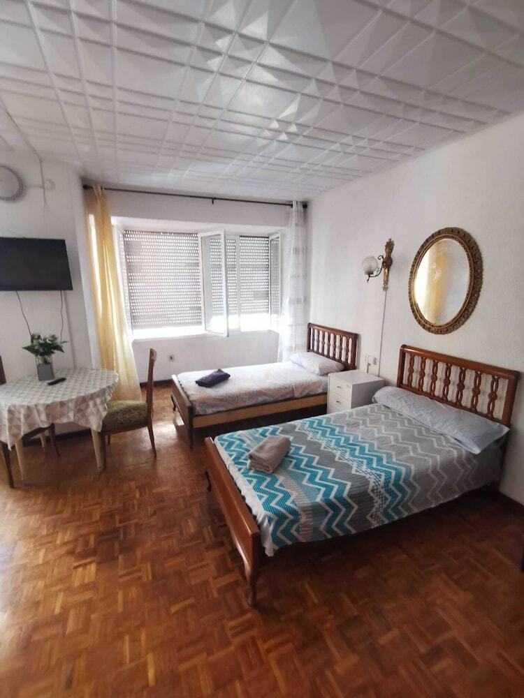 Hotel Tropic Rooms