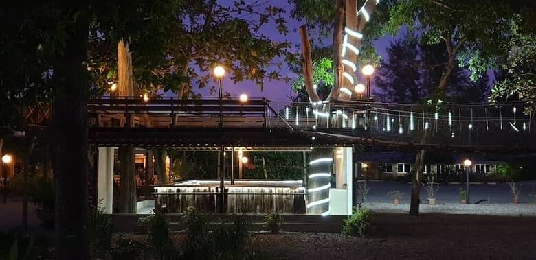 Hotel Dedsaan Beach Village