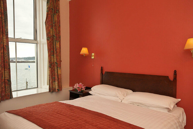 Hotel Commodore
