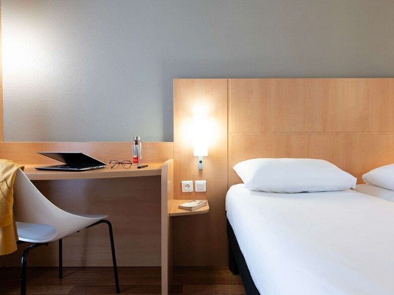Hotel Ibis Paris Opera La Fayette