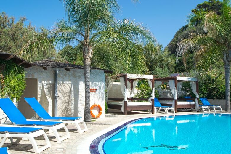 Residencia Resort Hotel Rocca Di Vadaro