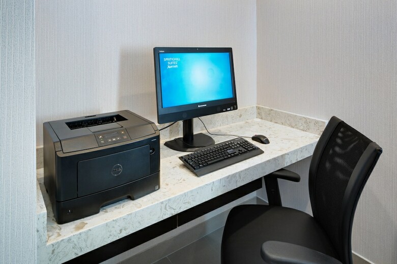 Hotel Springhill Suites Milford