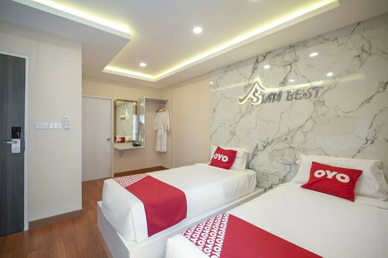 Hotel Oyo 455 Siam Best 2