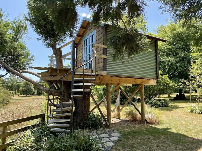 Tui Ridge Eco Cabins