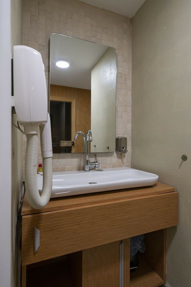 Moss Suites Hotel