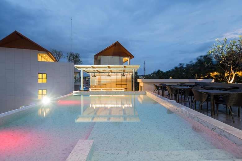 Aparthotel Palmyrah Surin Beach Residence