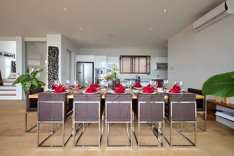 18 Bedroom Luxury Sea View Villas