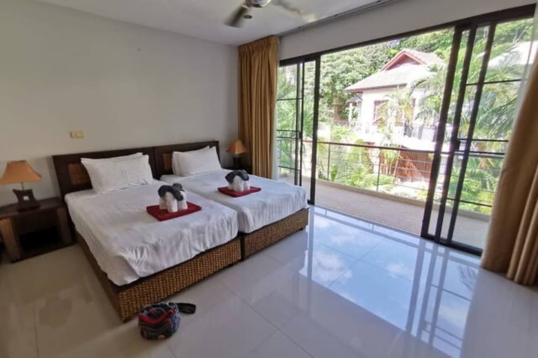4 Bedroom Twin Villas Cheong Mon