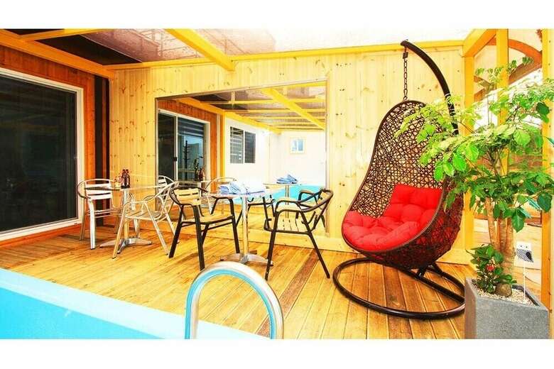 Camino Poolvilla Pension