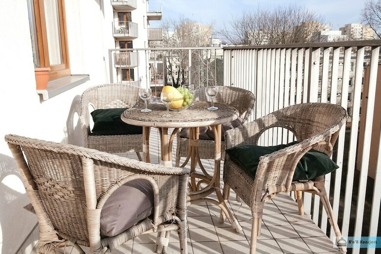 Warsaw Concierge Saxon Apartment