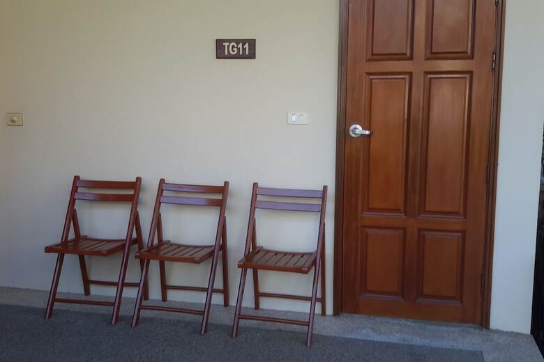 6 Bedroom Twin Villas On Beach Front Resort 11/12