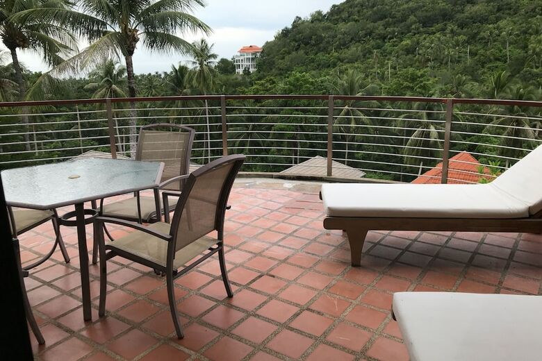 3 Bedroom Sea View Villa Santi 3018